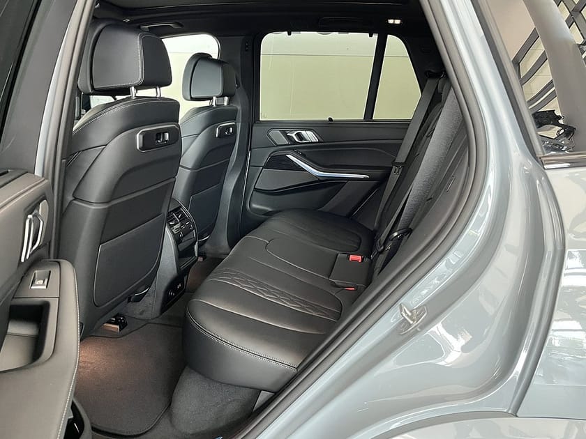 Bild 5 av BMW X5 xDrive50e 2,95%ränta M Sport 22" Innovation H/K Drag