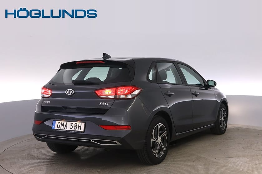 Bild 4 av Hyundai i30 1.0 T-GD MHEV Essential V-hjul