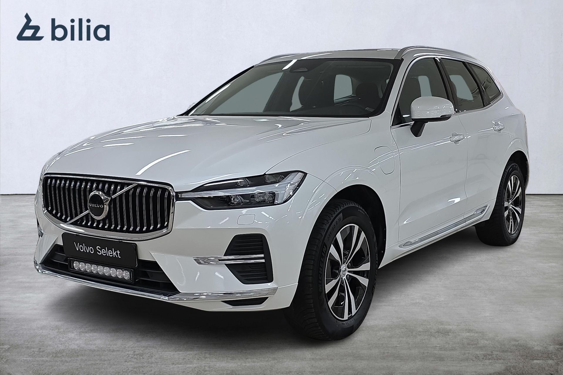 Volvo XC60 Recharge T6 Core Edition 2024, bild 2/10