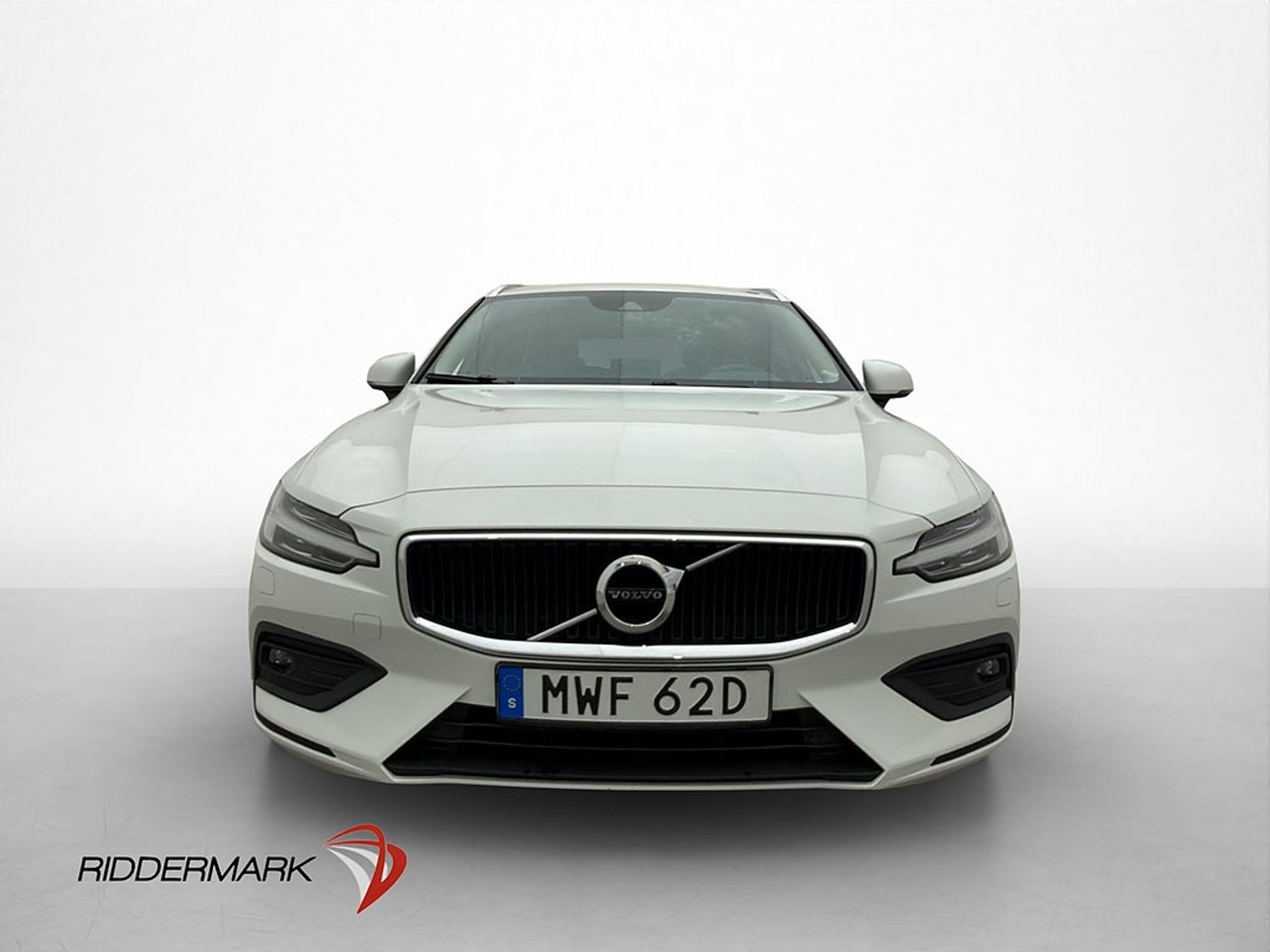 Volvo V60 2020, bild 2/10