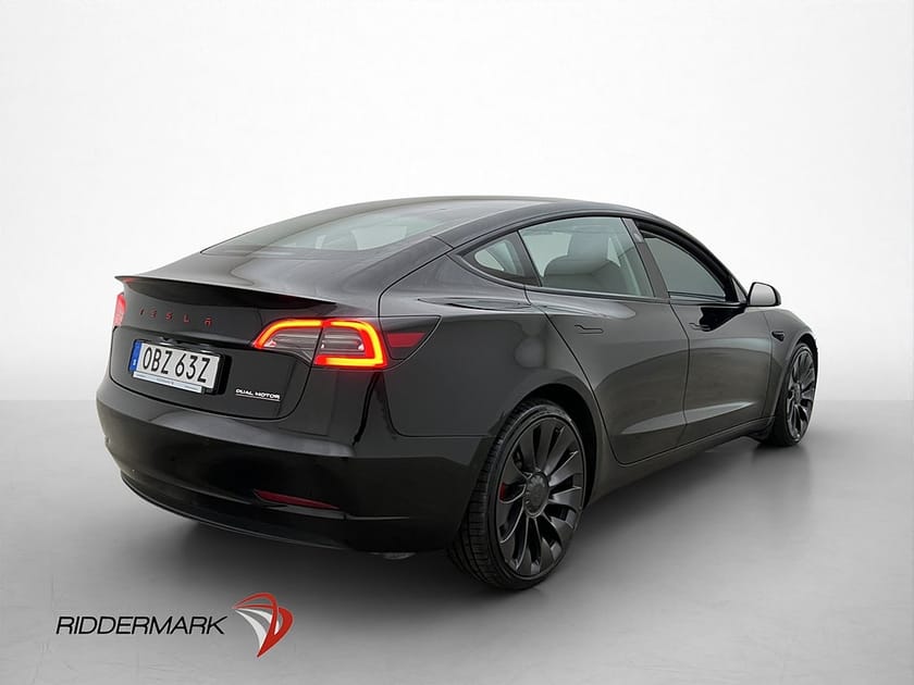 Bild 5 av Tesla Model 3 Performance Värmepump Autopilot Svensksåld