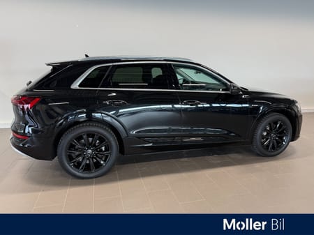 Audi e-tron 50 quattro