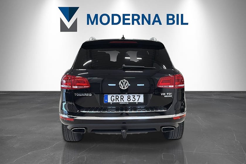 Bild 4 av Volkswagen Touareg 3.0 262hk Eu6 Dynaudio luftfjädring R-line Premiumpaket