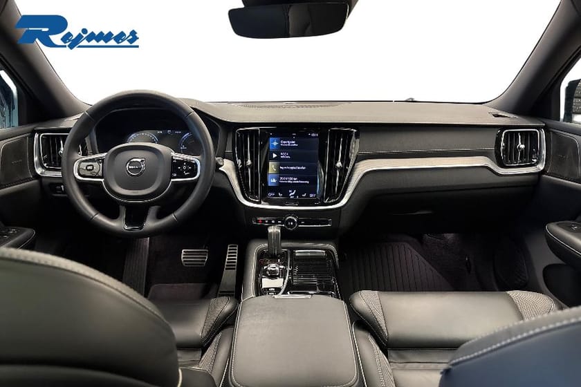 Bild 2 av Volvo V60 Recharge T8 R-Design