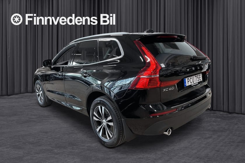 Bild 2 av Volvo XC60 B4 AWD Diesel Mom Adv SE *H&K/Backkamera/Navi*