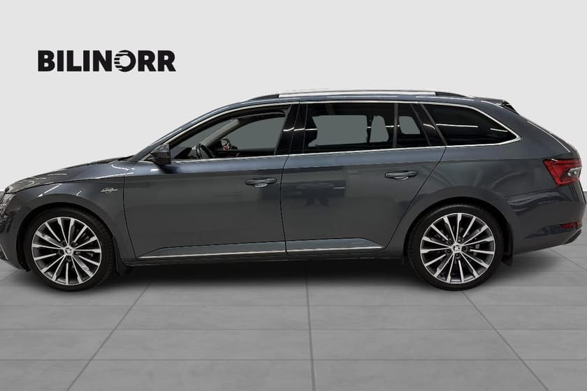 Bild 3 av Škoda Superb Kombi – L&K, Vhjul, Drag