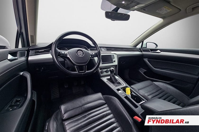 Bild 3 av Volkswagen Passat Sportscombi 2.0 TDI 4-M  Skinn,Drag,B-kamera,Värmare