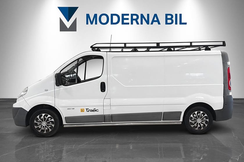 Bild 2 av Renault Trafic Skåpbil L2H1 Crossbuss Lasthållare Dragkrok 3-sits 114hk
