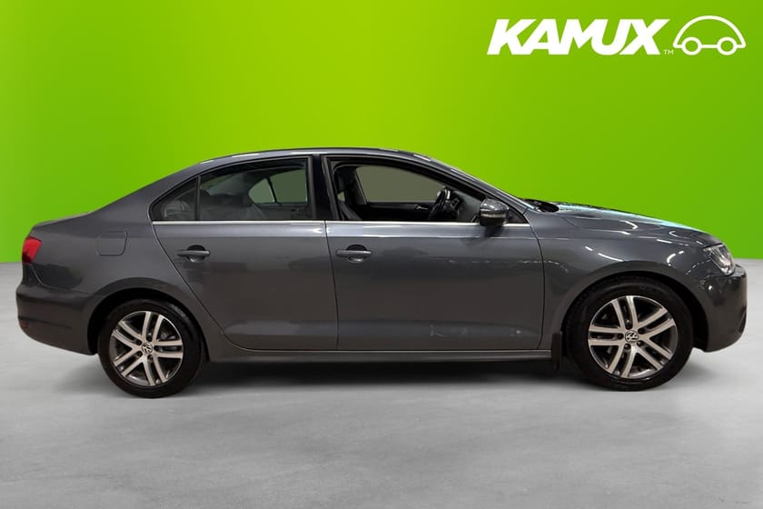 Bild 2 av Volkswagen Jetta 1.6 TDI DPF BMT Manuell 105hk