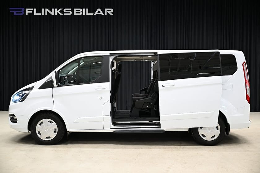 Bild 4 av Ford Tourneo Custom 320 130HK L2|8-Sits|Dubbeldörr|LED|Nedlackad|Leasbar