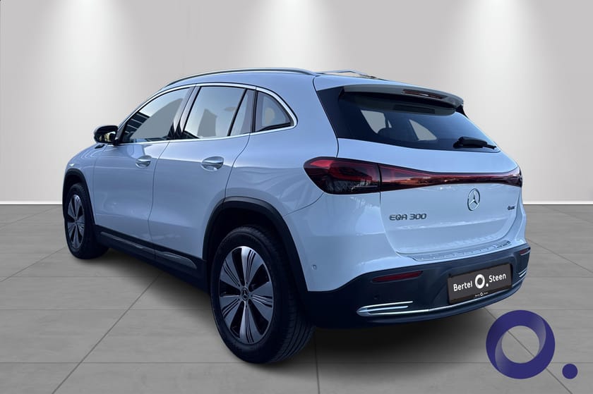 Bilde 3 av Mercedes-Benz EQA 300 4MATIC