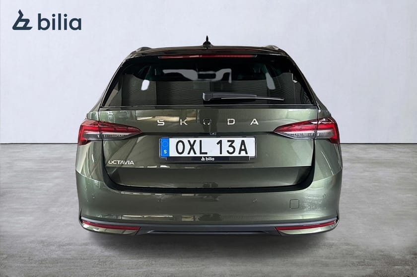 Bild 3 av Škoda Octavia Kombi COMBI SELECTION 1,5 TSI M-HEV 116 HK DSG