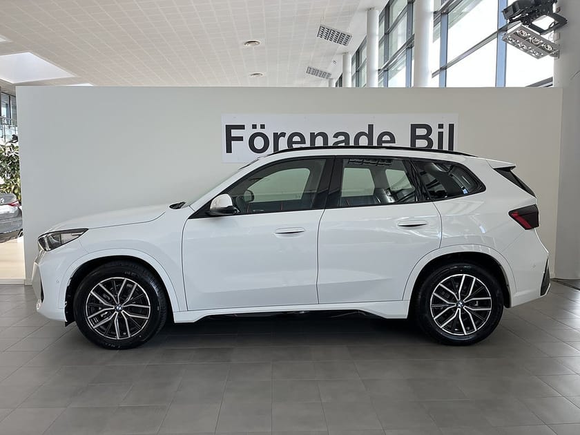 Bild 3 av BMW iX1 eDrive20