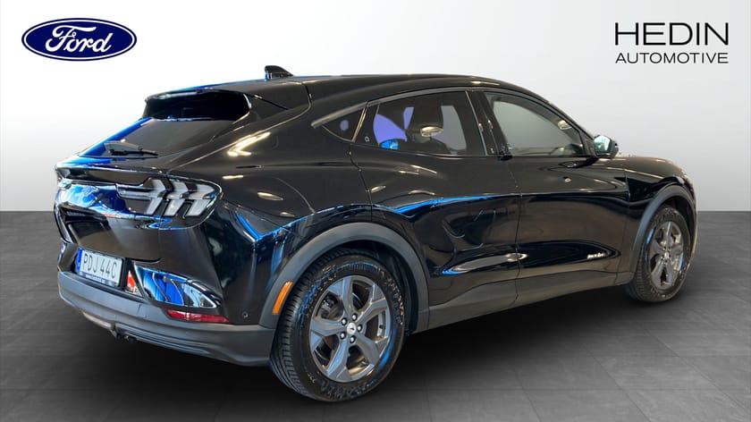 Bild 2 av Ford Mustang Mach-E Long Range RWD Teknikpaket+
