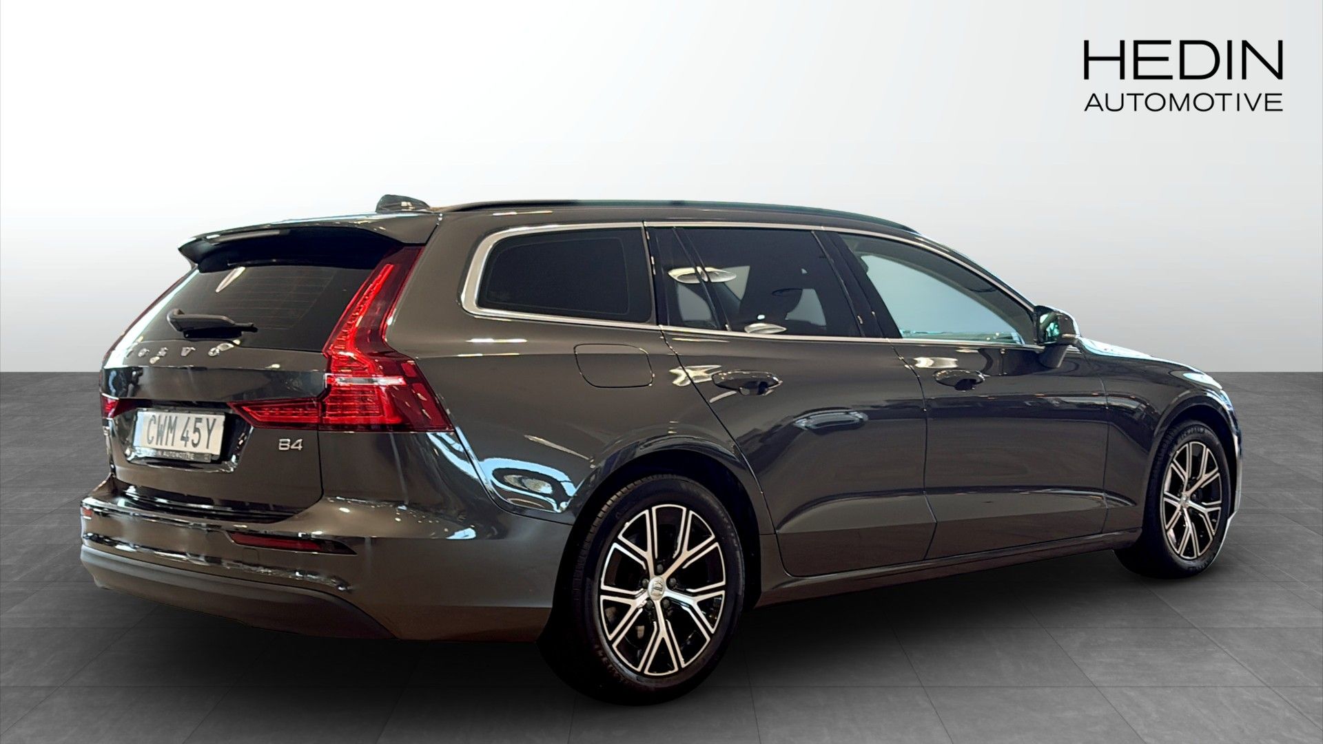 Volvo V60 B4 2023, bild 2/10