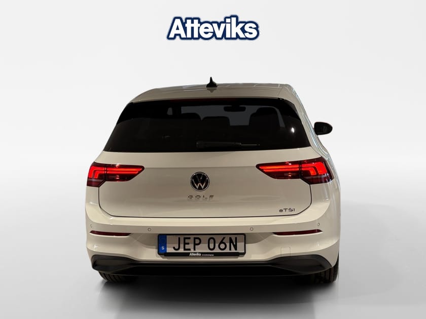 Bild 4 av Volkswagen Golf eTSI 150 HK Drag/Backkamera/Omgående leverans
