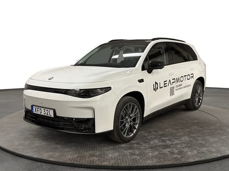 Leapmotor C10 EREV DESIGN Demobil Inkl. Vinterdäck Dragkrok