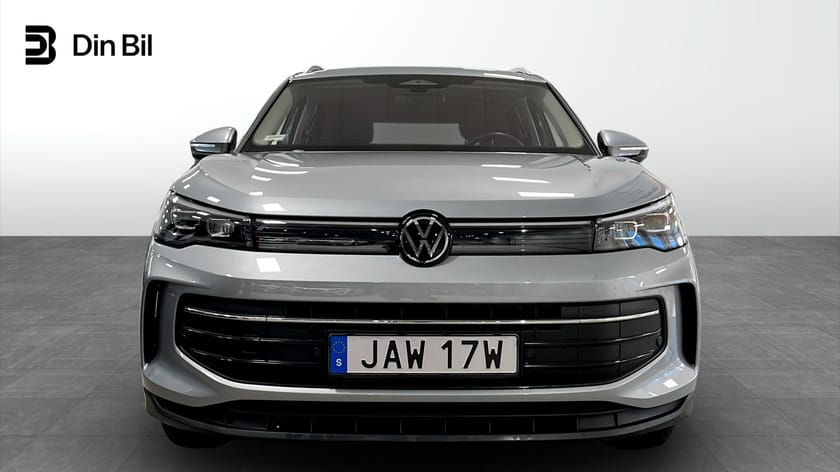 Bild 4 av Volkswagen Tiguan Edition 1,5 eTSI 150hk Ink vinterhjul