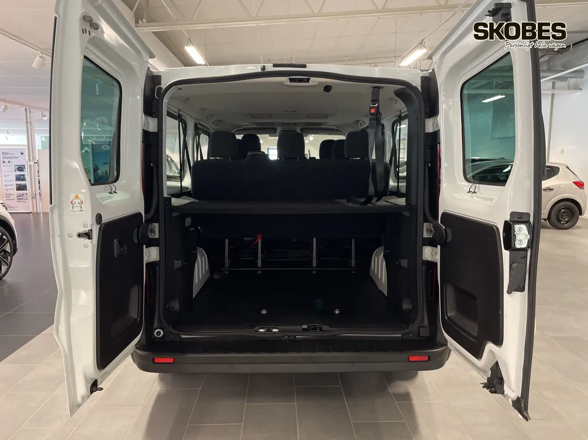 Renault Trafic Passenger L2