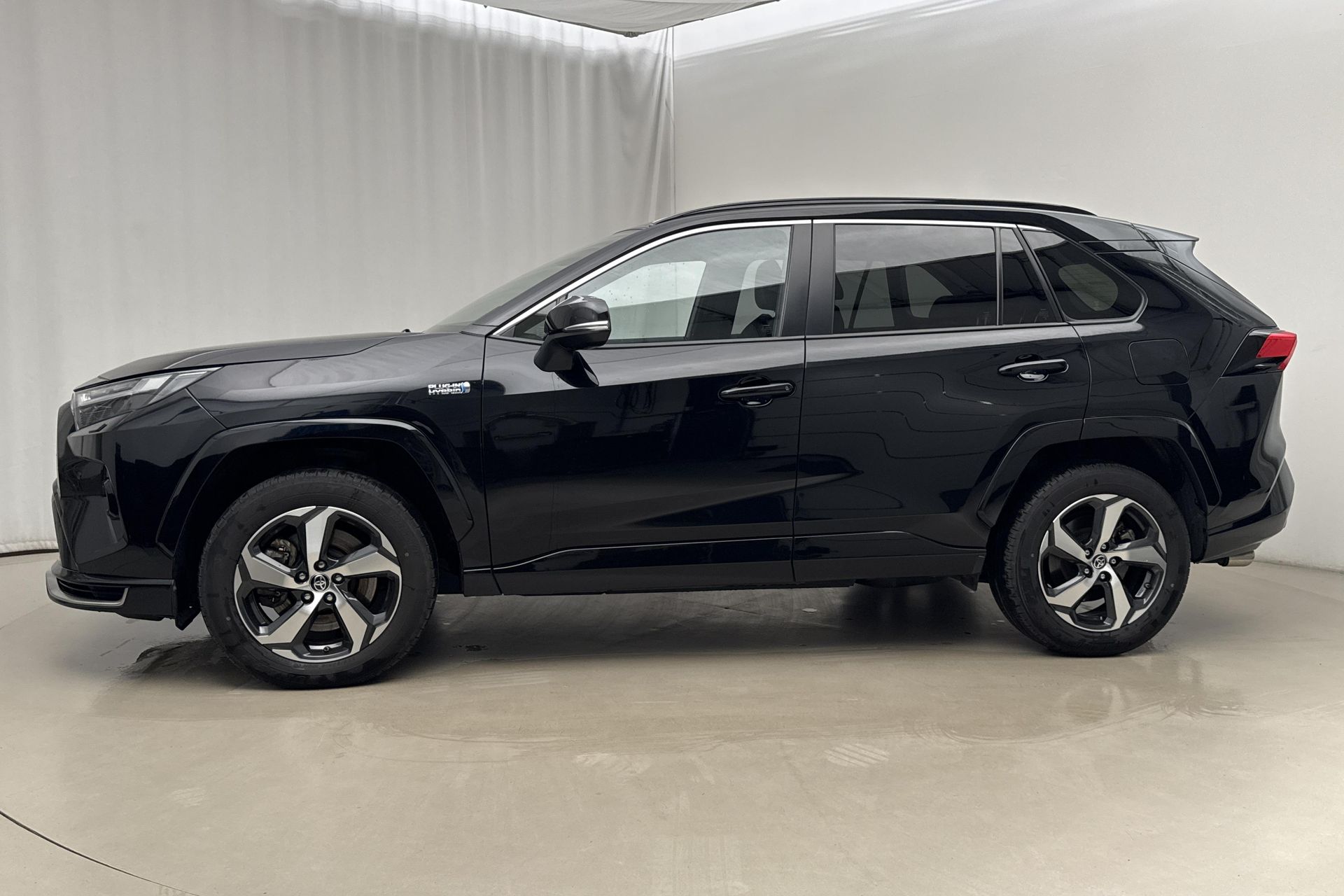 Toyota RAV4 2.5 2023, bild 2/10