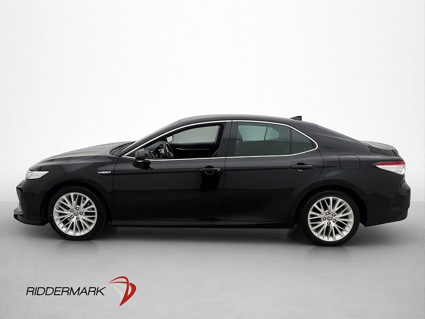 Bild 4 av Toyota Camry Hybrid CVT Executive JBL Kamera HuD Skinn Navi