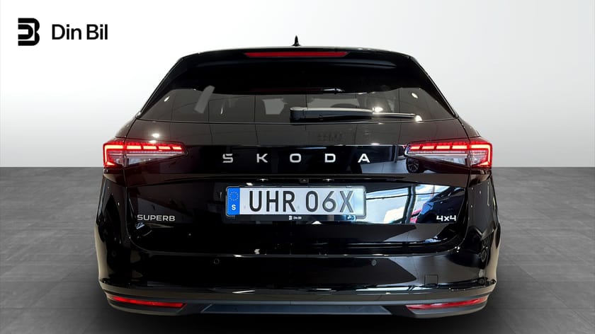 Bild 5 av Škoda Superb Kombi COMBI SELECTION 2,0 TDI 193 HK 7 VXL DSG 4X