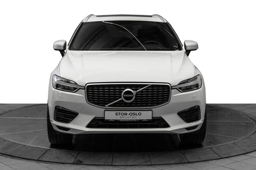 Bilde 3 av Volvo XC60 R-DESIGN – 390HK AWD/PANORAMA /HUD/ACC/KROK