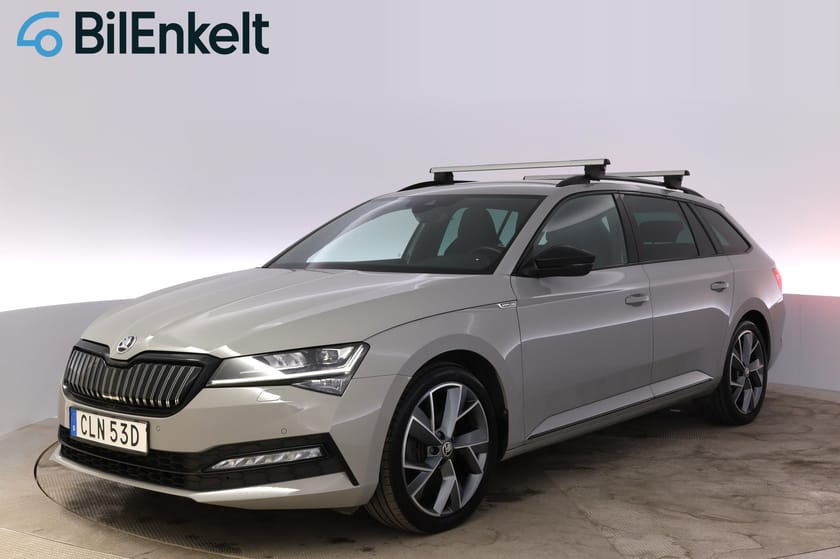 Bild 4 av Škoda Superb iV Kombi SportLine Cockpit Matrix Kamera Drag