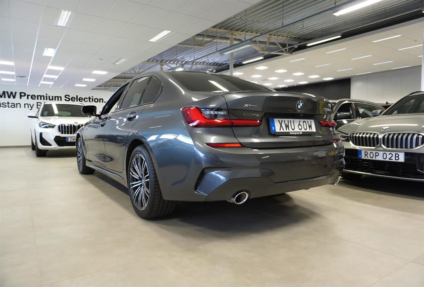 Bild 4 av BMW 330e xDrive Sedan M-Sport Drag Kamera Fartpilot