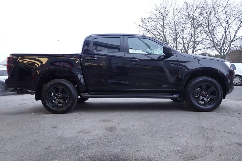 Bild 3 av Isuzu D-Max Crew Cab XRX CNG | 4219:-skatt | 2.995:-/mån | LAGERKAMPANJ
