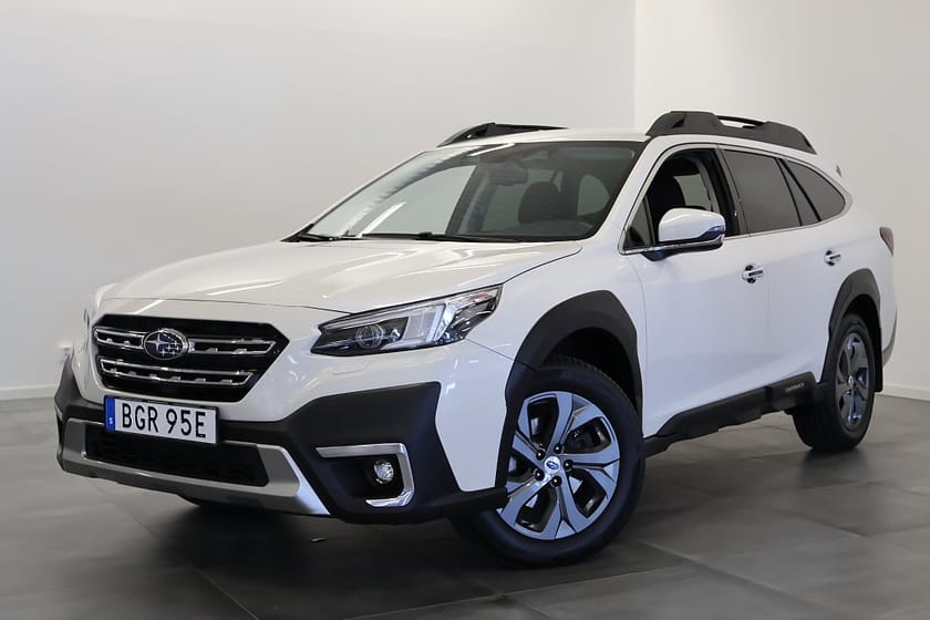 Bild 1 av Subaru Outback 2.5 4WD XFuel Adventure / V-Hjul / NYSERV / 1Ägare