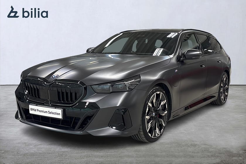 Bild 1 av BMW 530e xDrive Touring M-Sport Pro| B&W | Drag | Panorama | 360