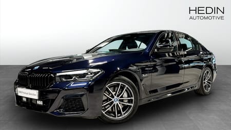 BMW 530e xDrive Sedan M-sport Drag