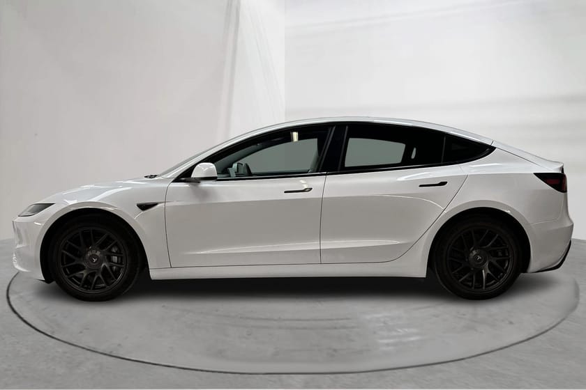 Bild 2 av Tesla Model 3 Long Range AWD Dual Motor Highland Vinterhjul