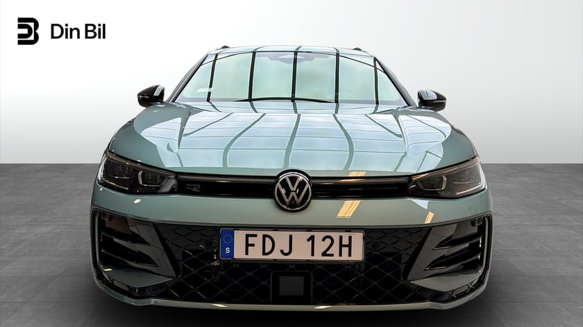 Bild 4 av Volkswagen Passat Variant eHybrid 272 DSG6 R-LINE