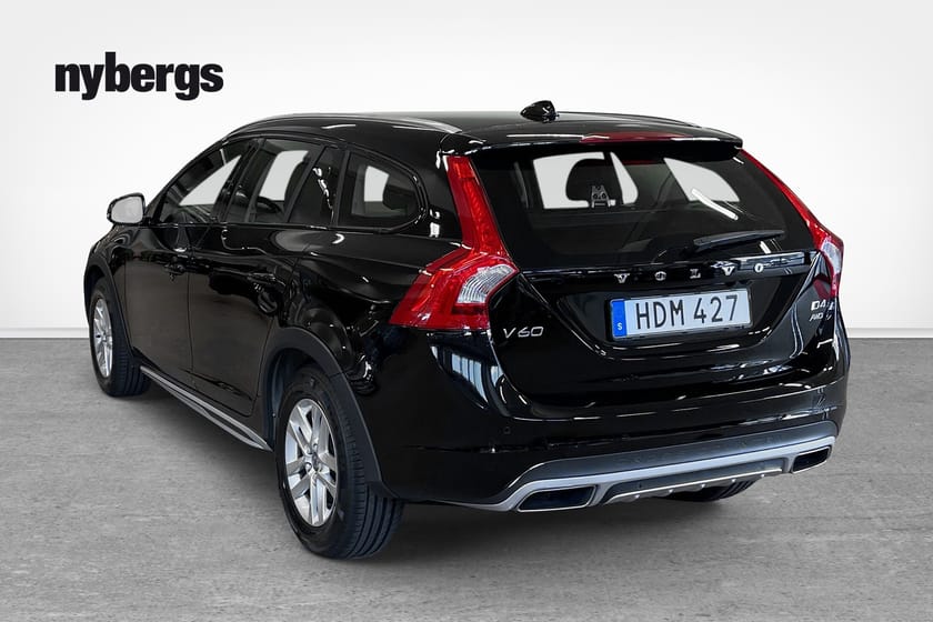 Bild 3 av Volvo V60 Cross Country D4 AWD Momentum BE