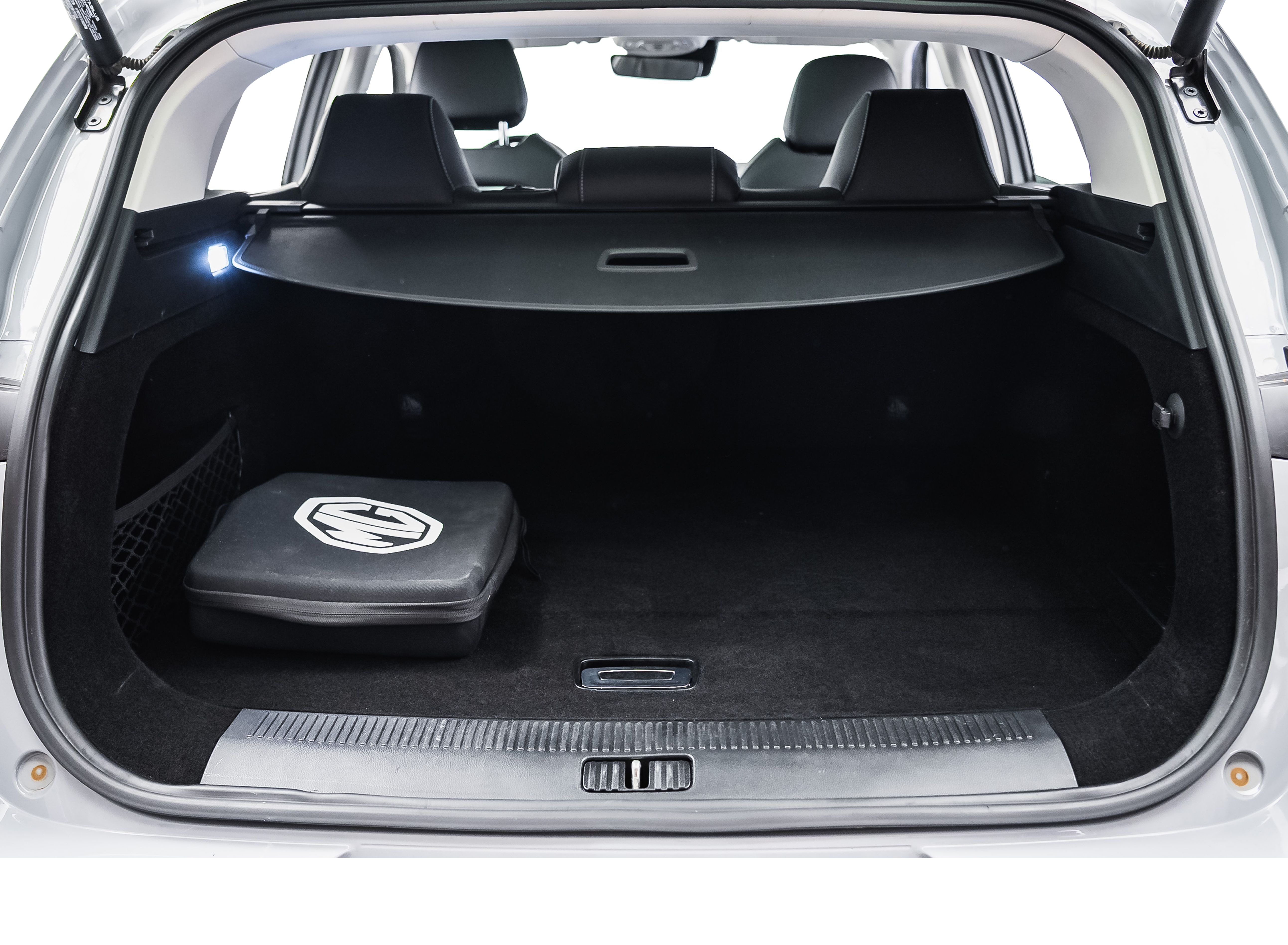 MG Marvel R Performance Automatic, 2-trinn, 288hk, 2024