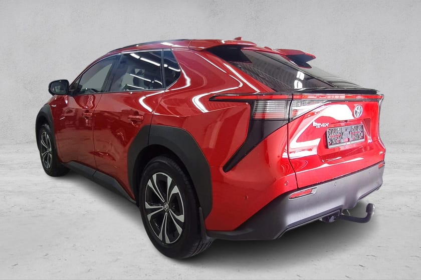 Bilde 3 av Toyota bZ4X AWD Executive - Skinn - Adaptiv cruise - 360 kamera