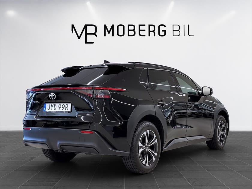 Bild 4 av Toyota bZ4X
