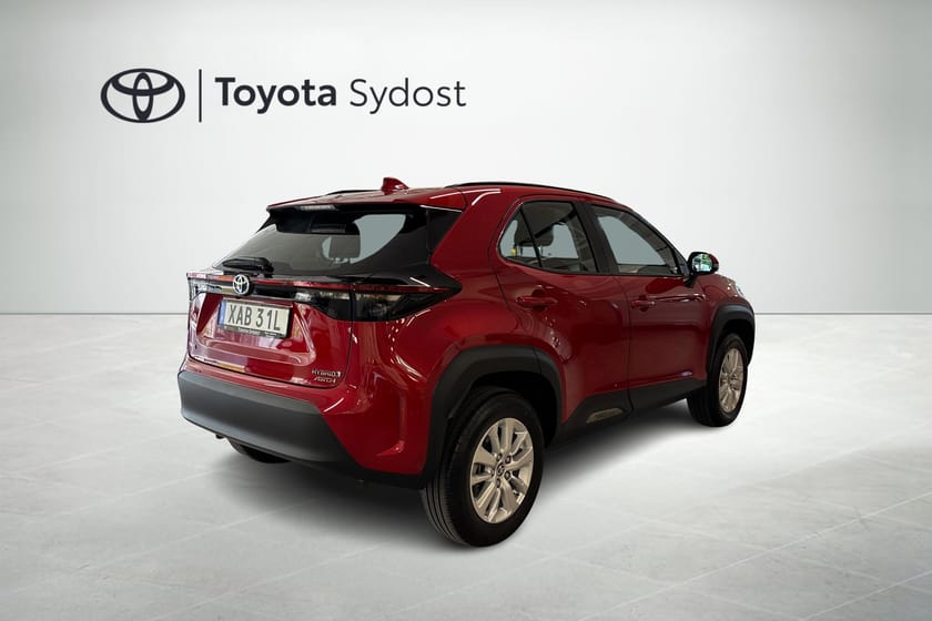 Bild 2 av Toyota Yaris Cross Hybrid AWD-i Active