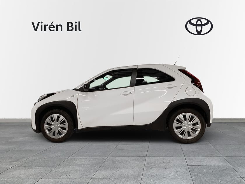 Bild 3 av Toyota Aygo X X-Play 1.0 Manuell