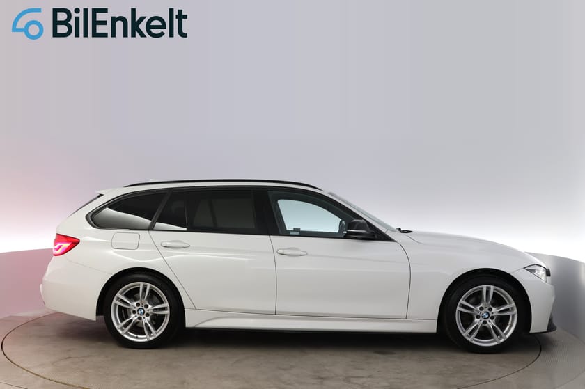 Bild 2 av BMW 320d xDrive Touring M-Sport Navi Drag Värmare 190hk