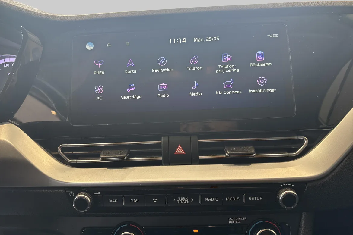 picture of a car