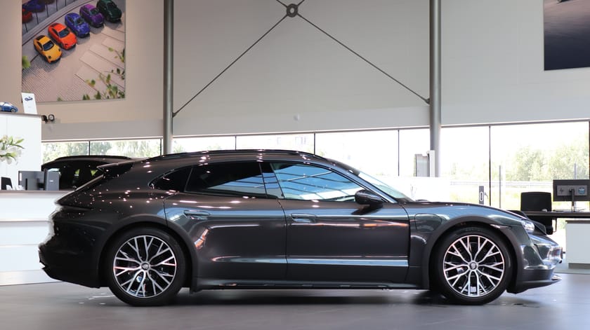 Bild 3 av Porsche Taycan 4 Cross Turismo 
