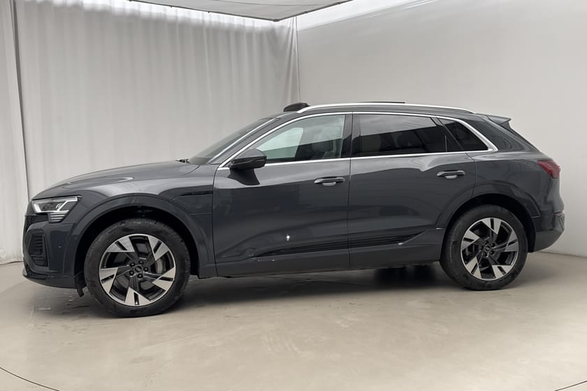 Bild 2 av Audi Q8 55 e-tron quattro