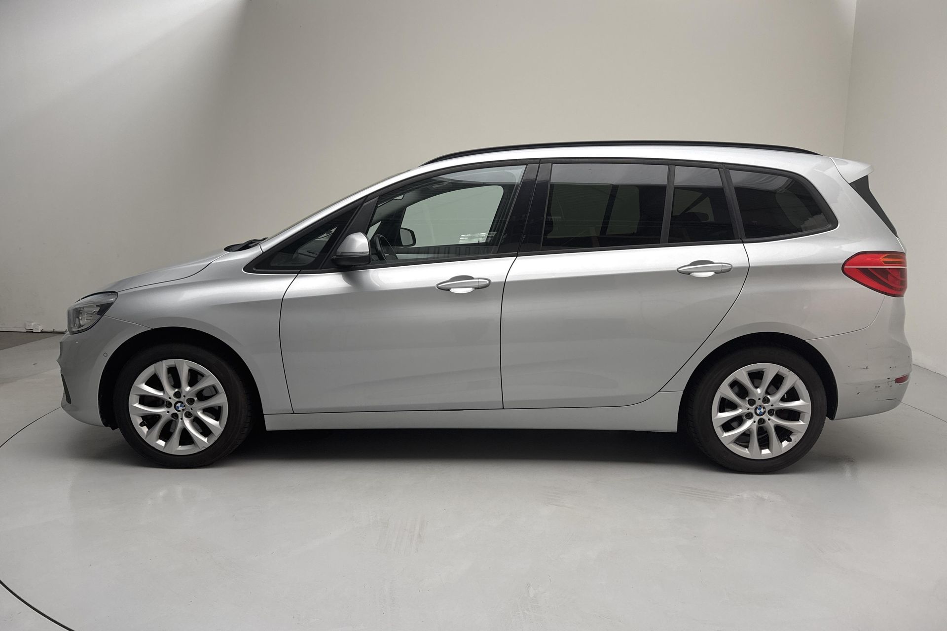 BMW 220 d xDrive Gran Tourer 7-Seater 2016, bild 2/10