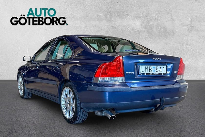 Bild 4 av Volvo S60 2.5T Business Välvårdad Fullservad Dragkrok 2-Ägare