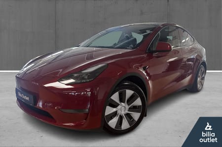 Tesla Model Y Long Range AWD Premium, Hengerfeste