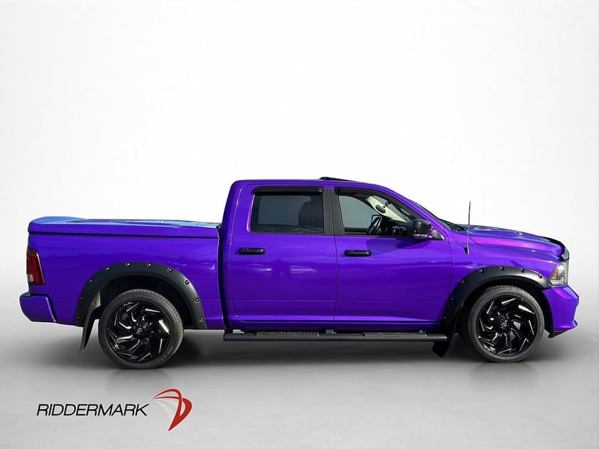 Bild 2 av RAM 1500 Crew Cab Dodge Sport V8 4x4 Värm Drag Alpine Taklucka STUK