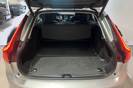 Volvo V90 B4 Bensin Momentum Advanced Edition